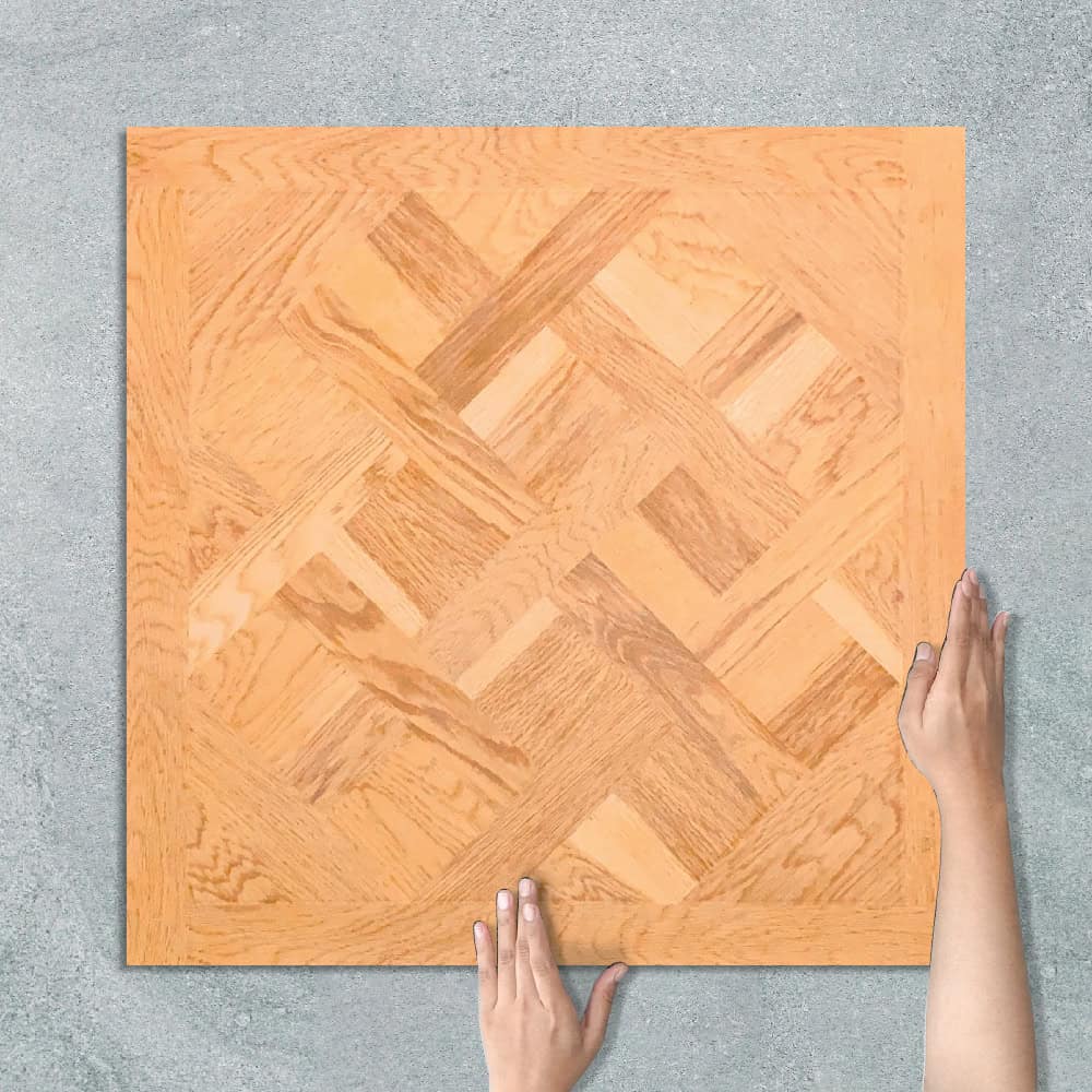 WT01  - WOOD LOOK TILE
