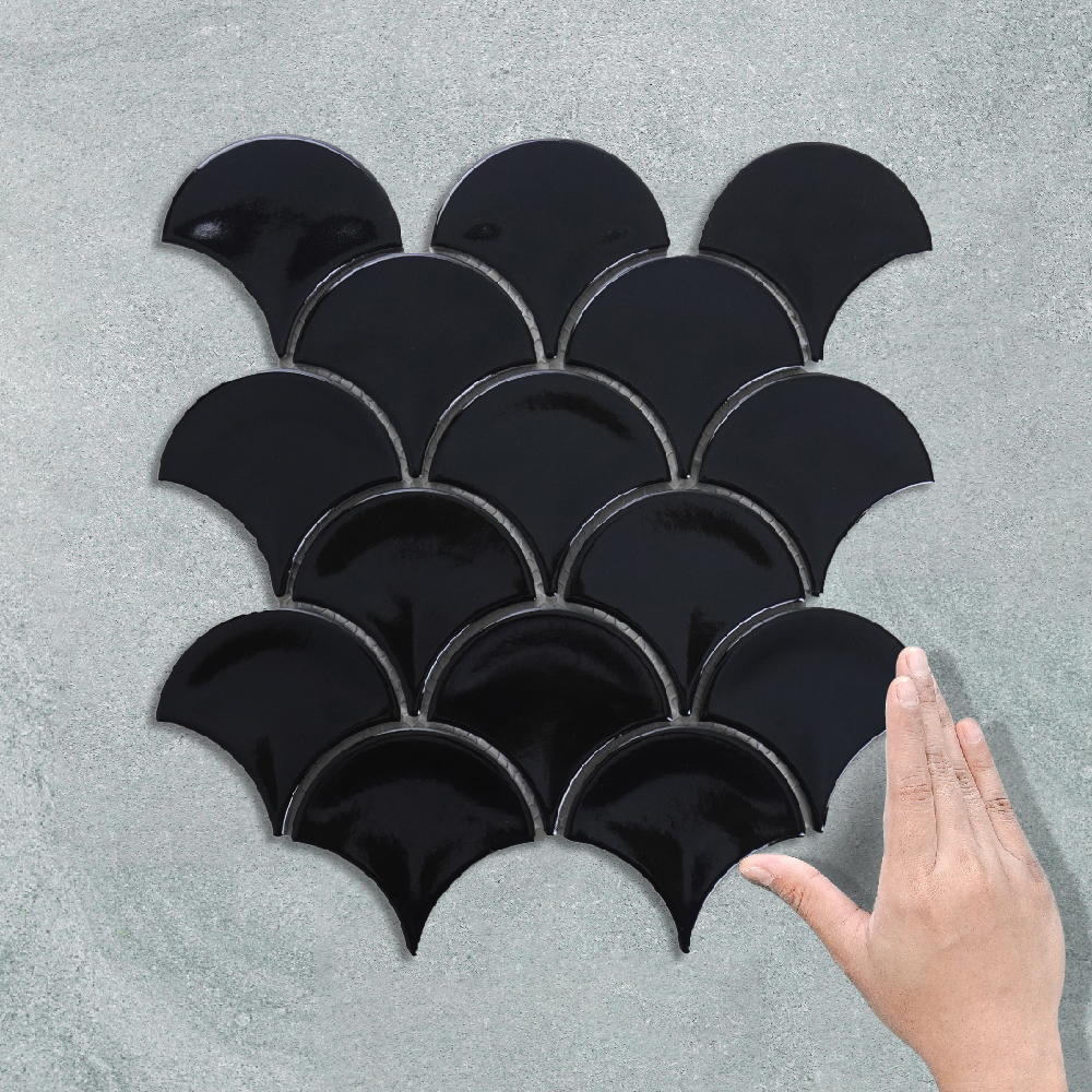 FISHSCALE XL BLACK - MOSAIC