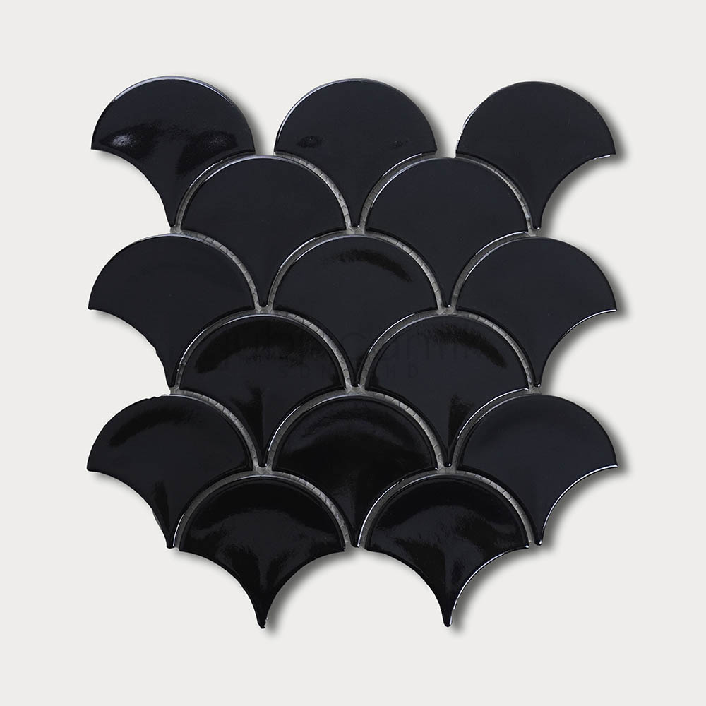 Hover image for FISHSCALE XL BLACK - MOSAIC